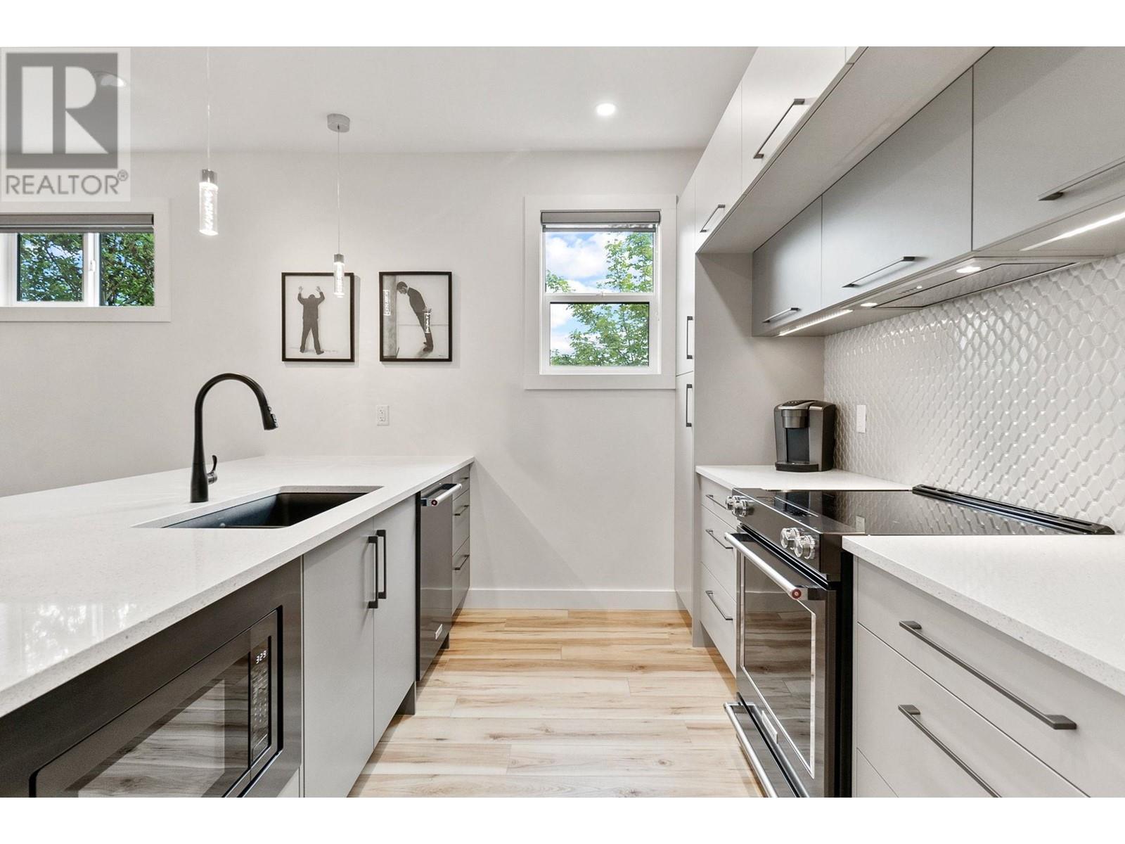 190 VANCOUVER Avenue Unit# 104, Penticton
