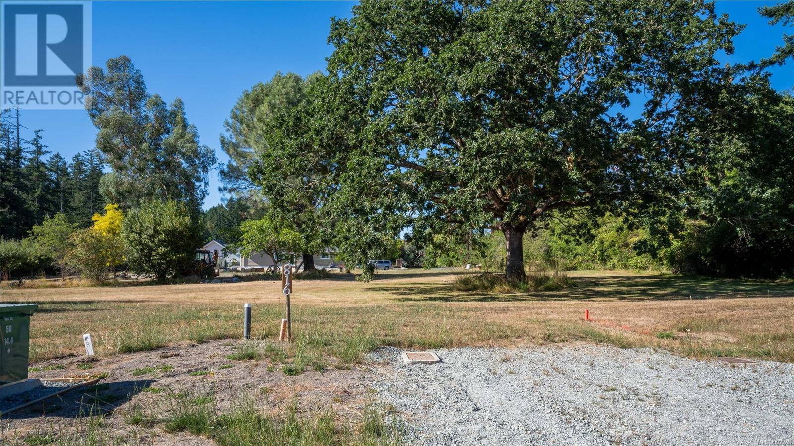 816 Birch Rd, North Saanich