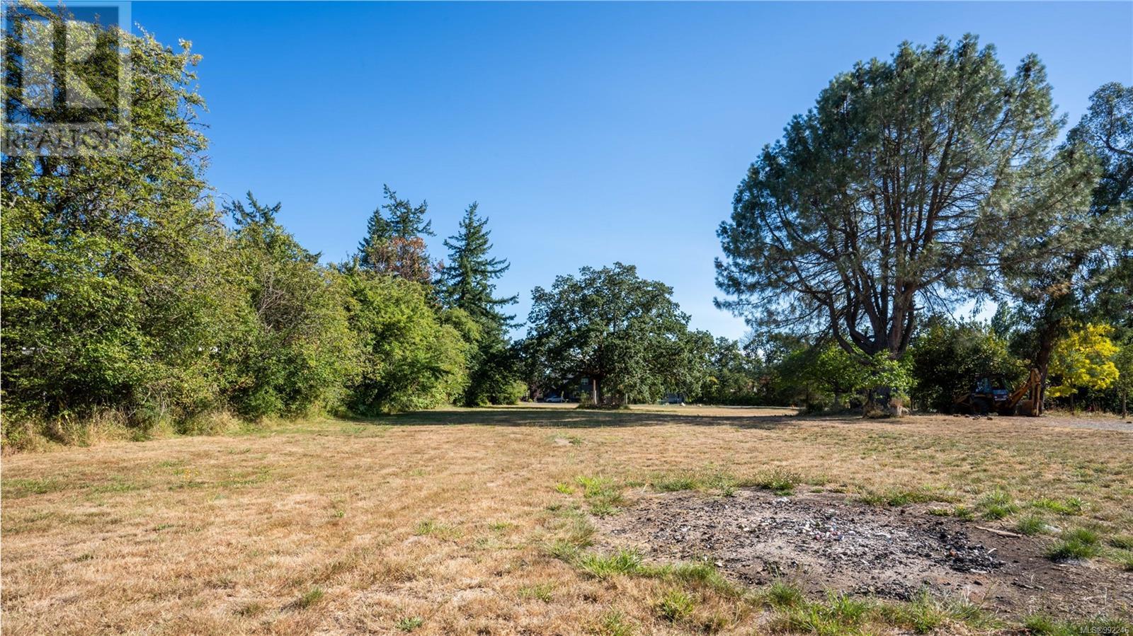 816 Birch Rd, North Saanich