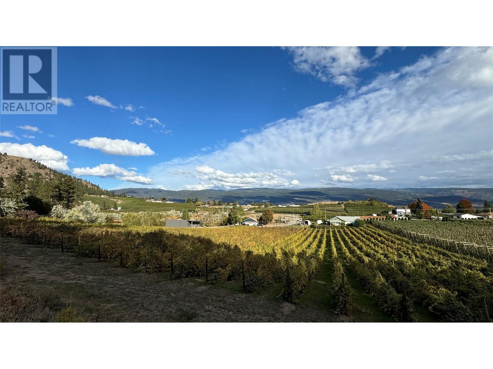  5214 Monro Avenue, Summerland