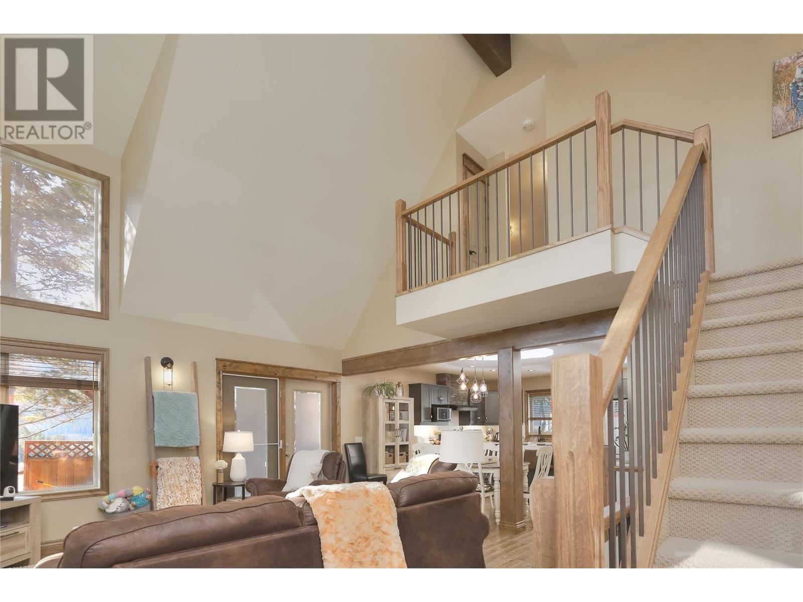Photo 24 of 4868 Riverview Drive Unit 43, Edgewater BC