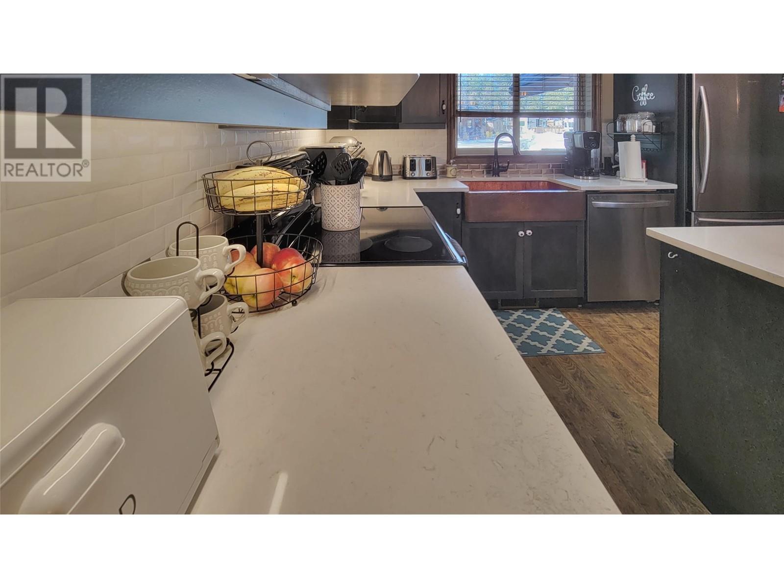 Photo 15 of 4868 Riverview Drive Unit 43, Edgewater BC
