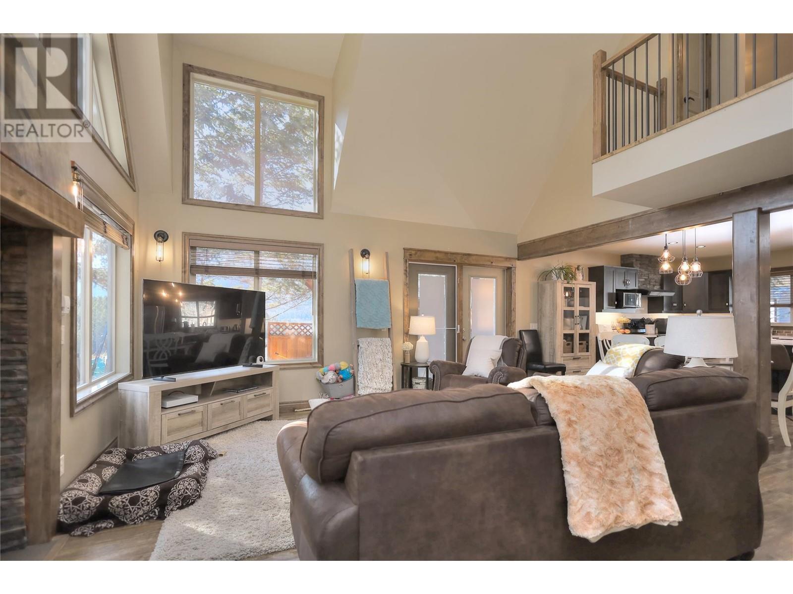 Photo 21 of 4868 Riverview Drive Unit 43, Edgewater BC