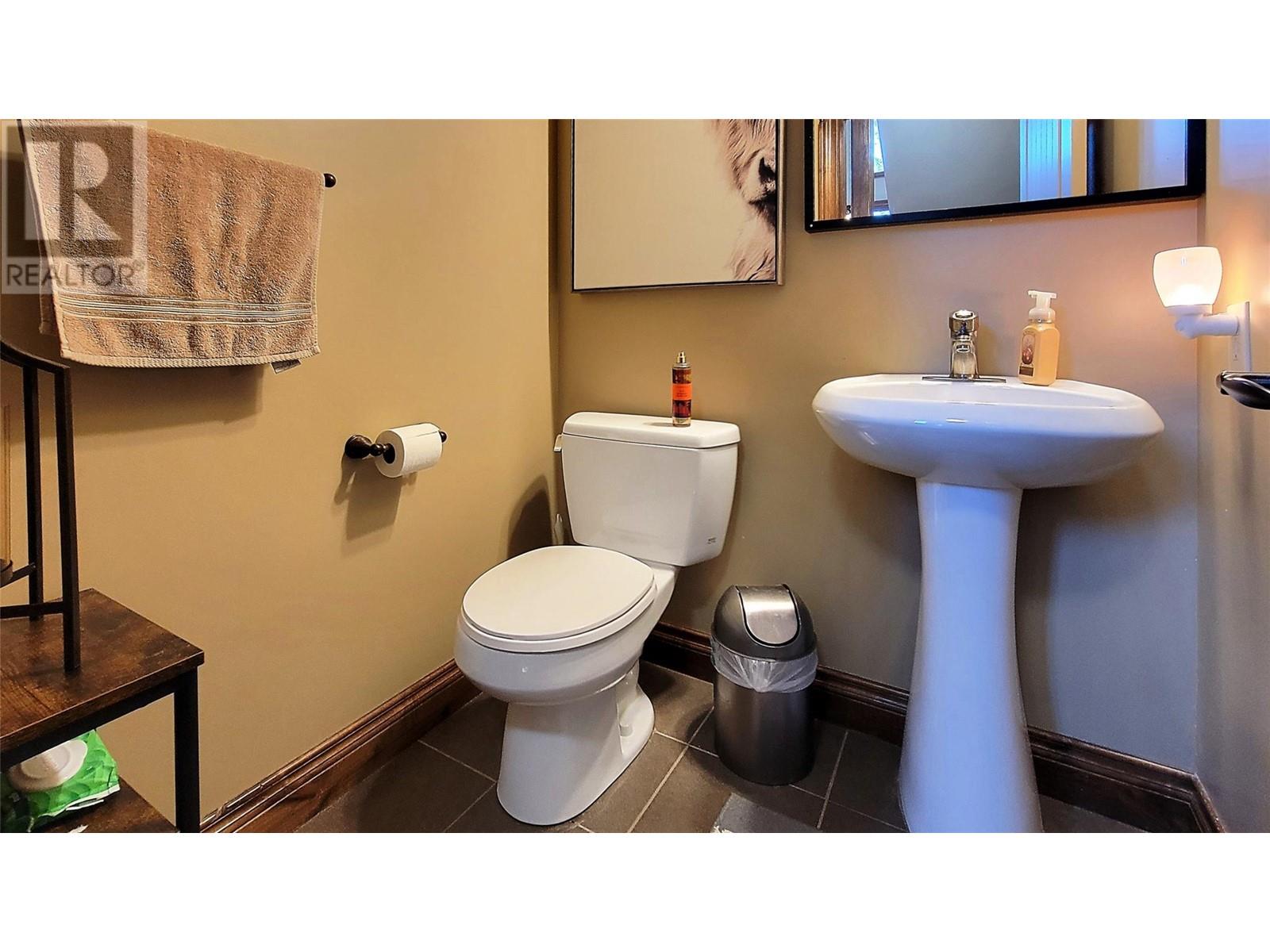 Photo 22 of 4868 Riverview Drive Unit 43, Edgewater BC