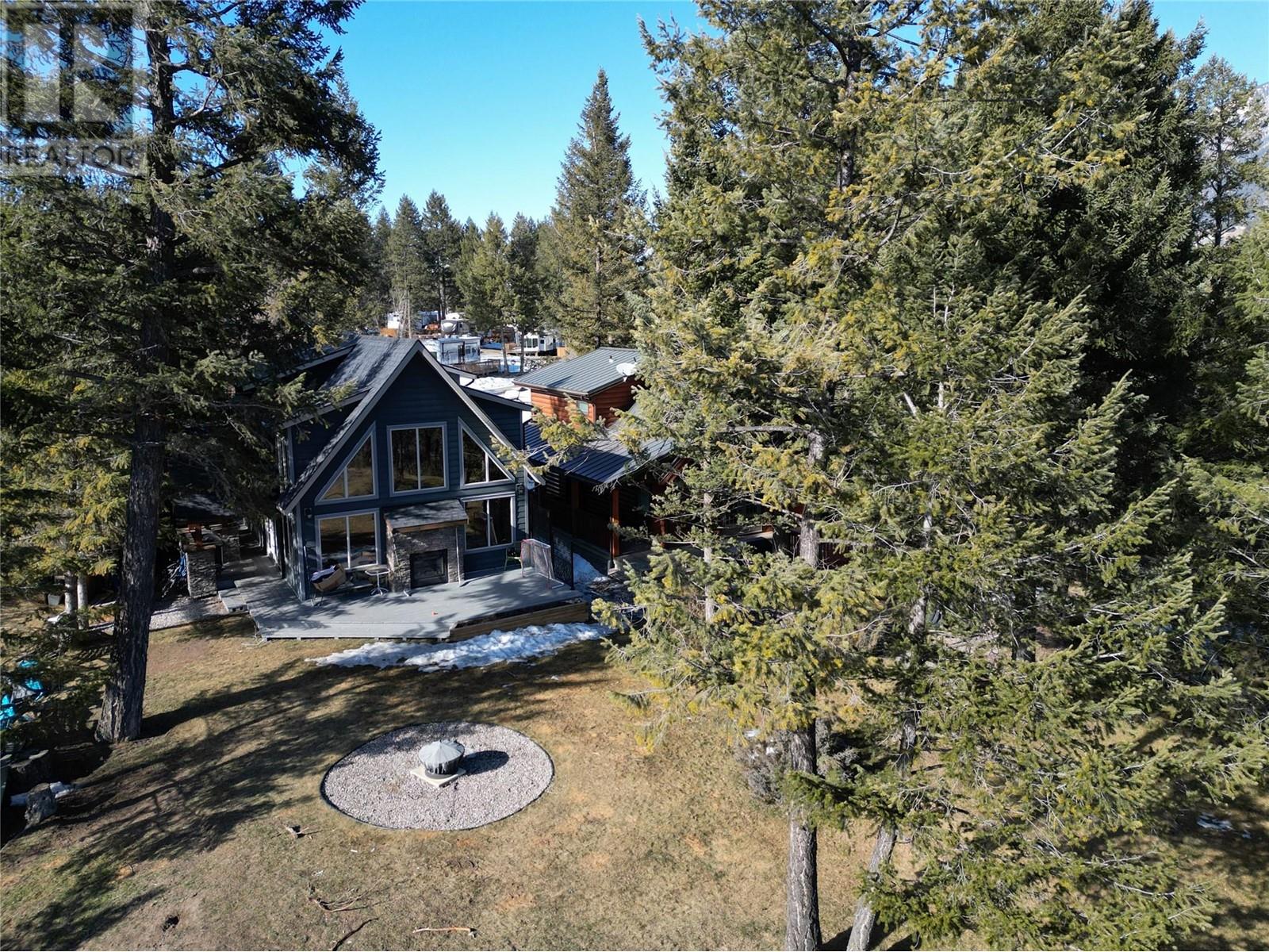 Photo 8 of 4868 Riverview Drive Unit 43, Edgewater BC
