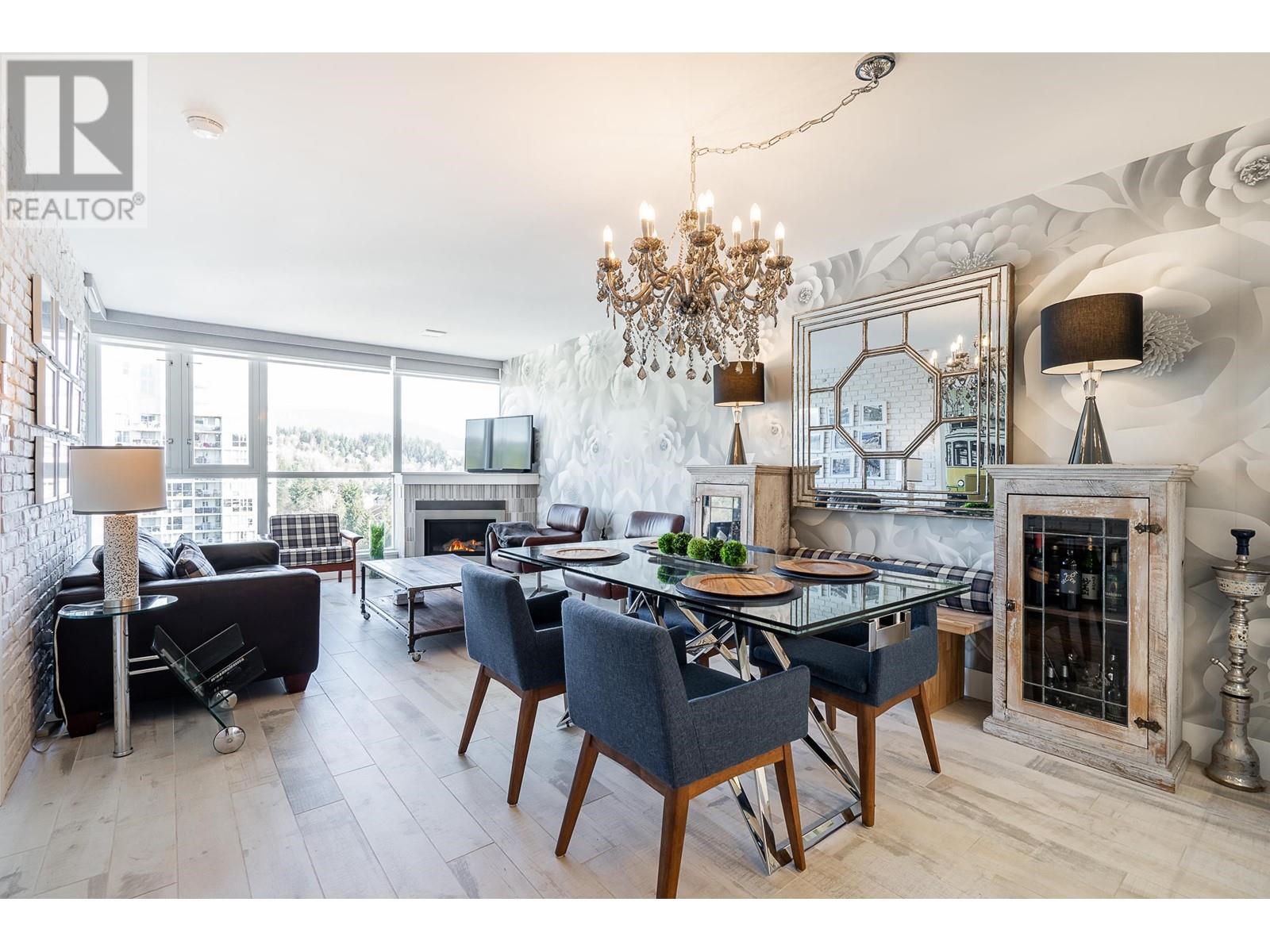 1806 235 GUILDFORD WAY, Port Moody
