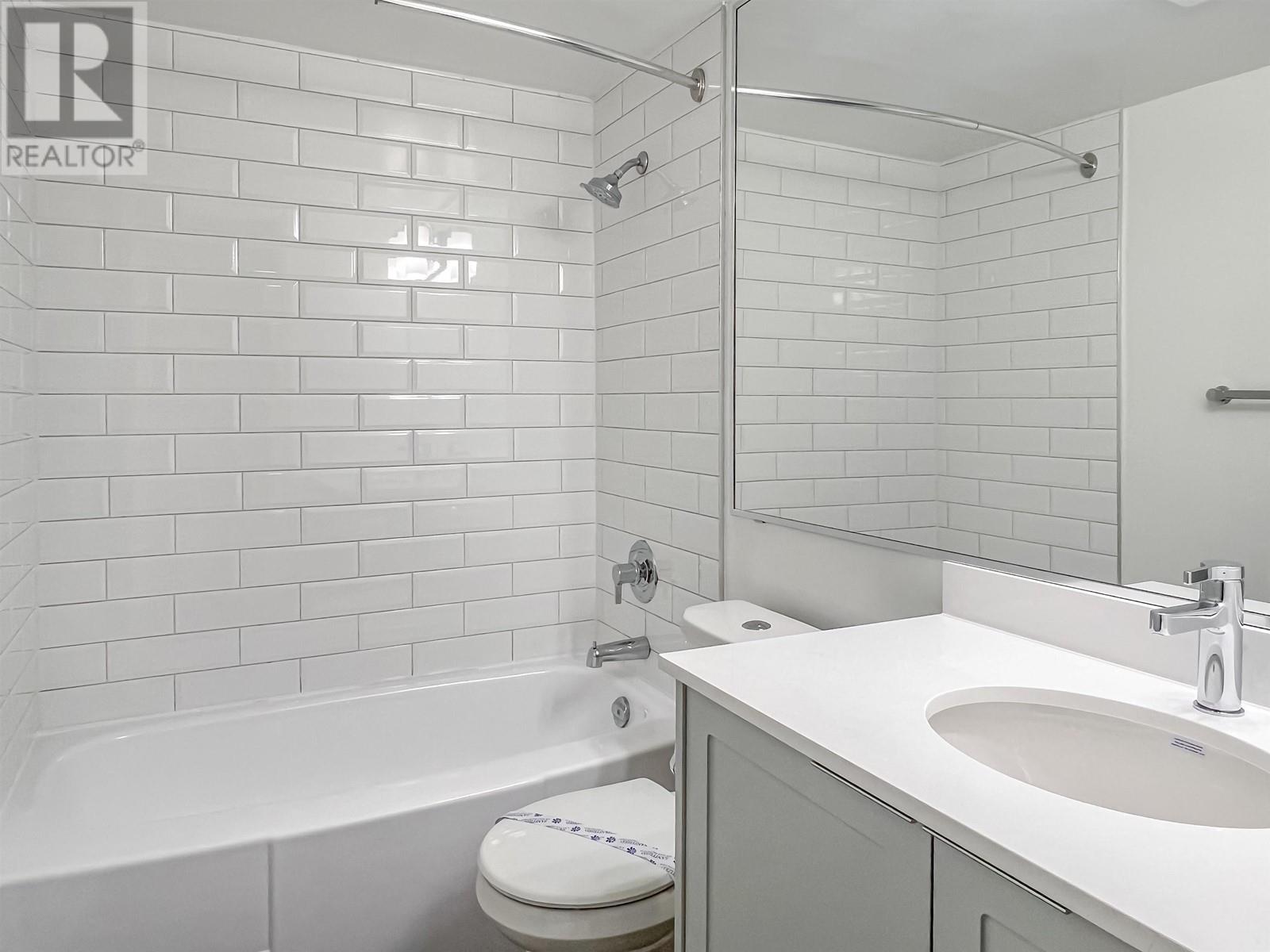 614 707 ESQUIMALT ROAD, Other Islands