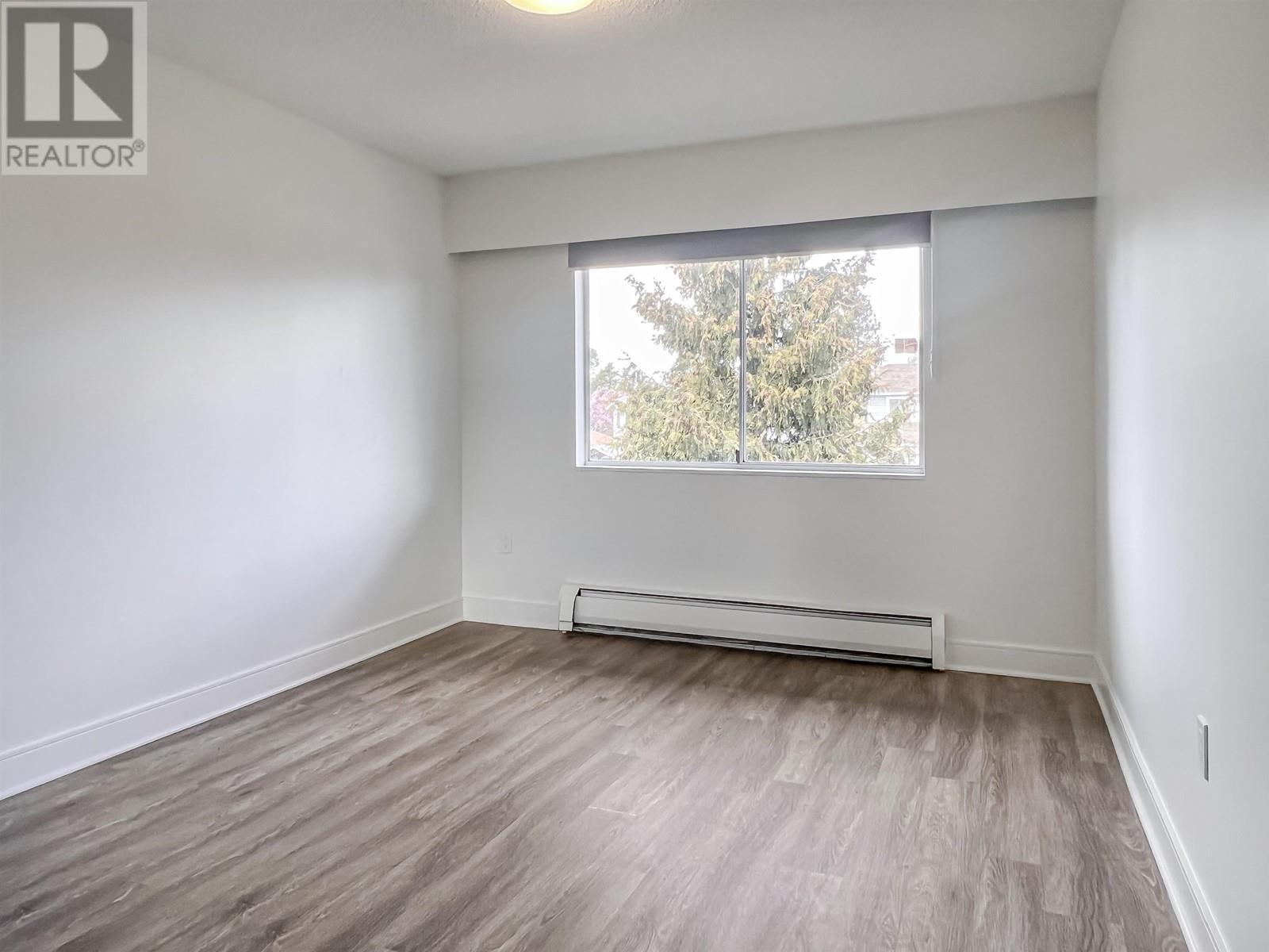 614 707 ESQUIMALT ROAD, Other Islands