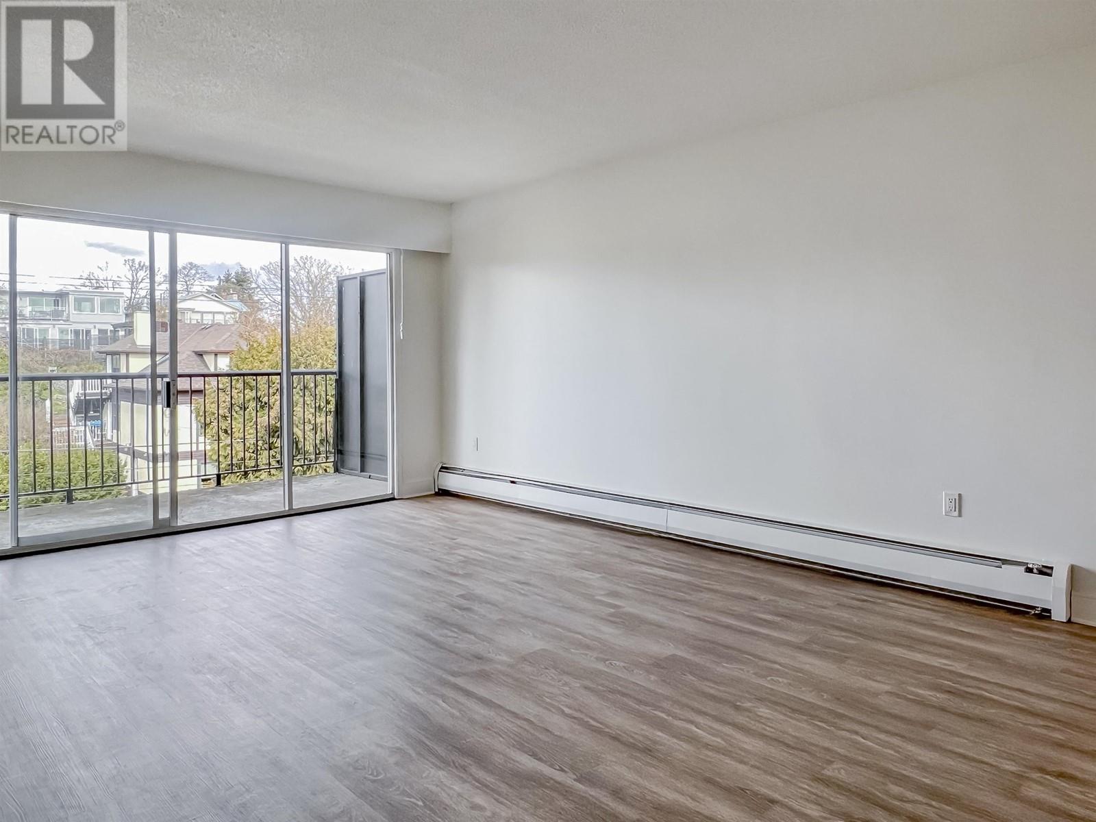 614 707 ESQUIMALT ROAD, Other Islands