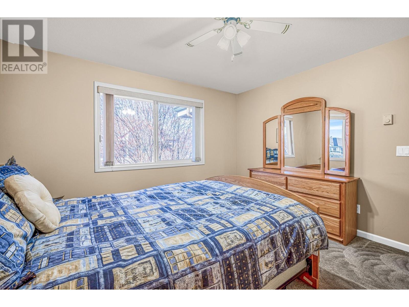 311 980 Glenwood Avenue, Kelowna