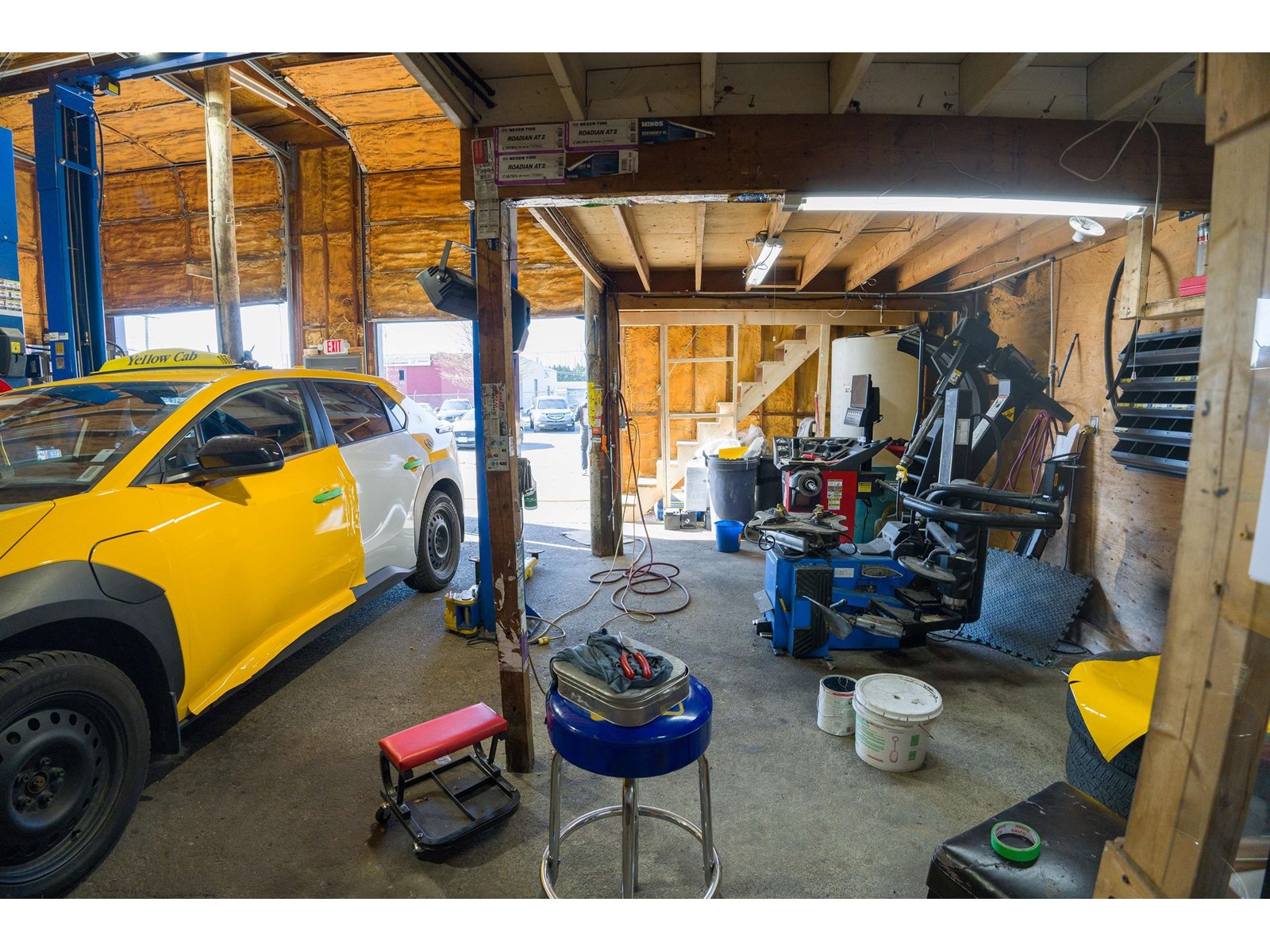31695 SOUTH FRASER WAY, Abbotsford