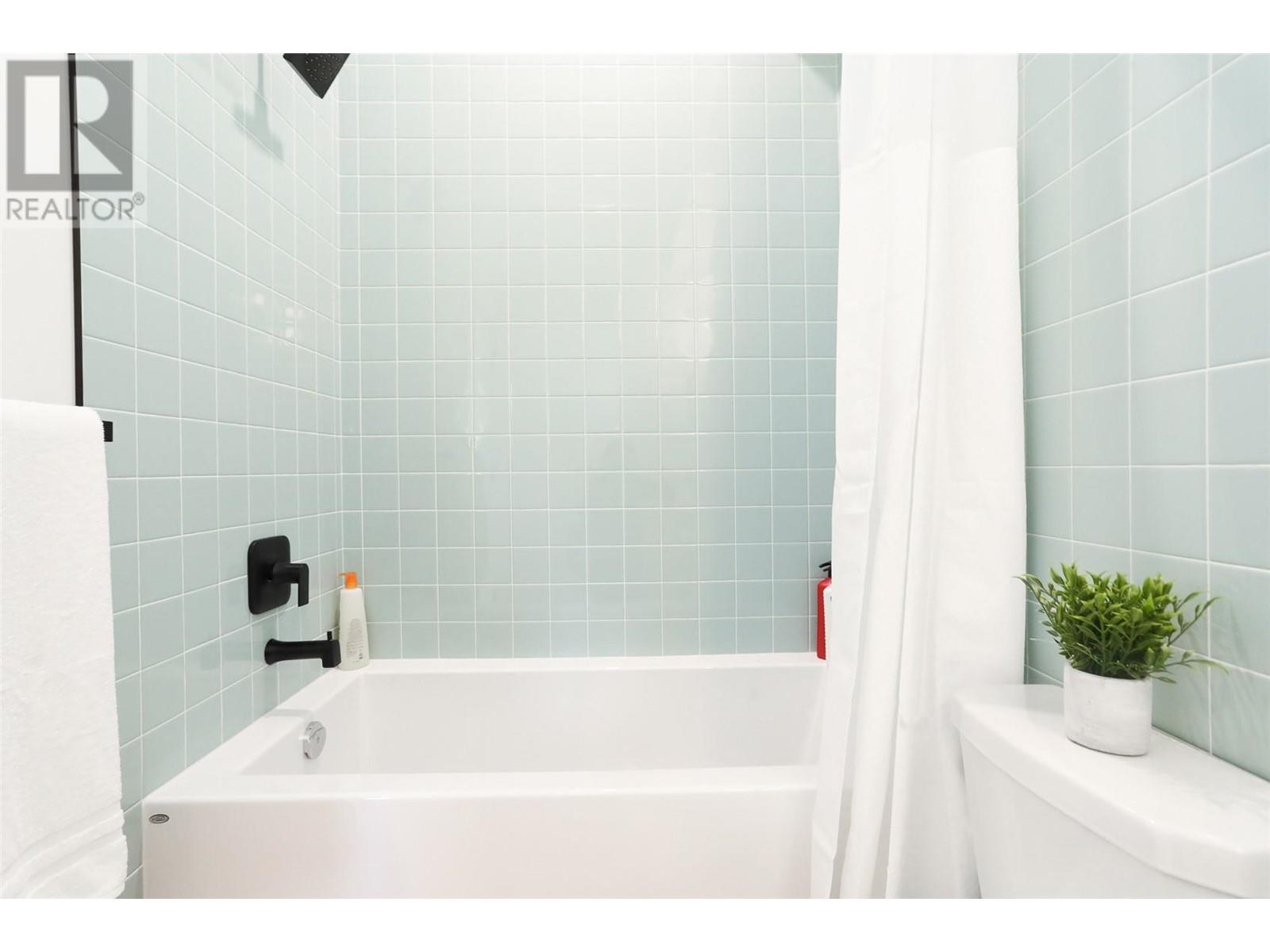 850 Railway Lane Unit# 102, Okanagan Falls