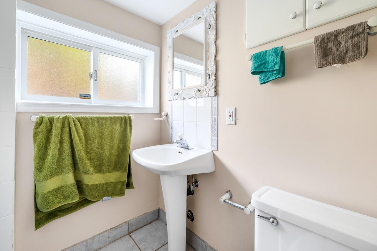 1501 HIGH STREET, White Rock real estate listing R2979104