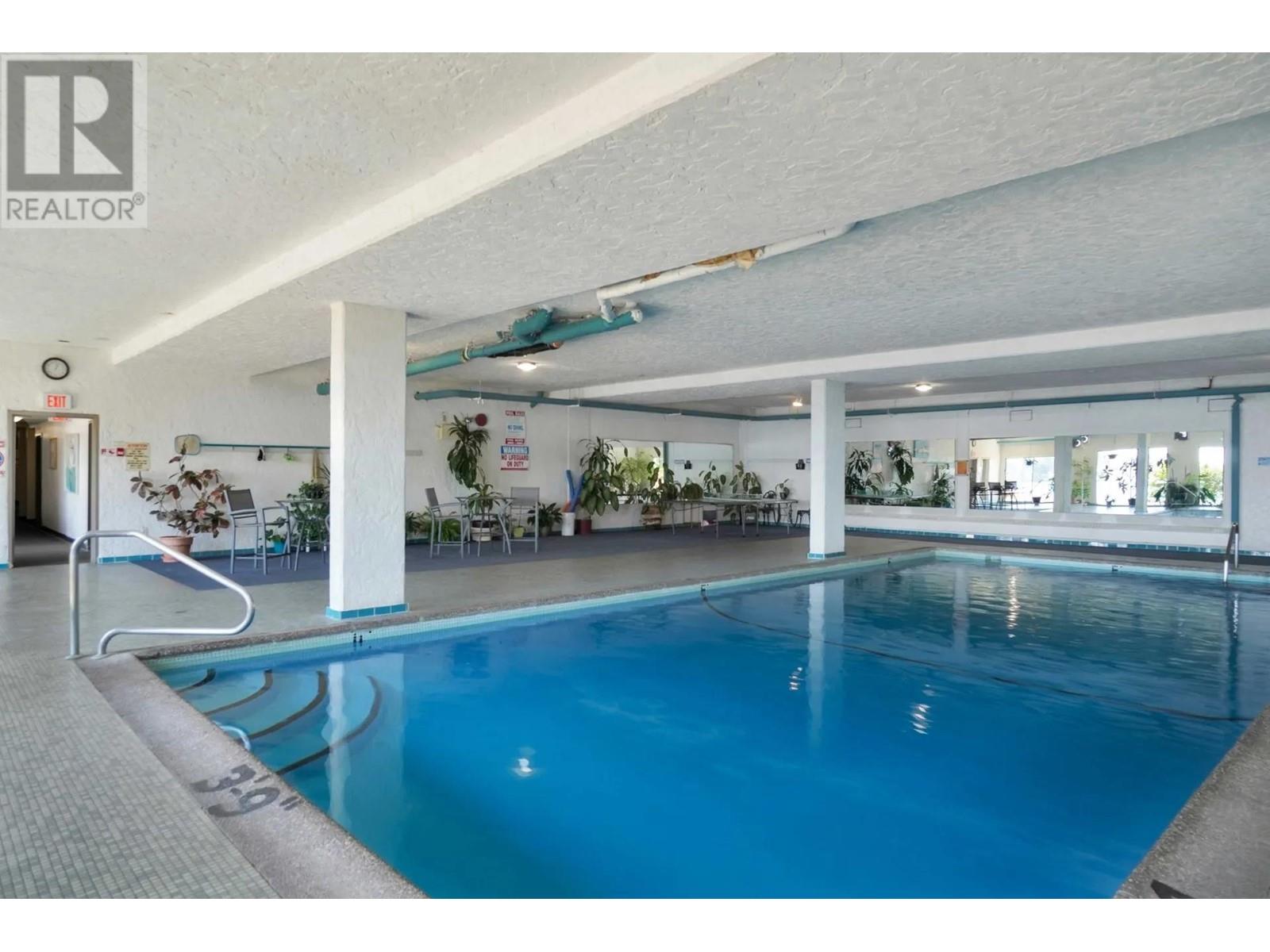 424 707 ESQUIMALT ROAD, Other Islands