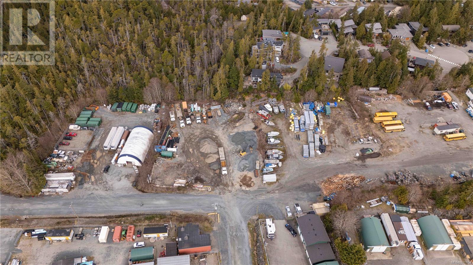 640 Warren Way, Tofino