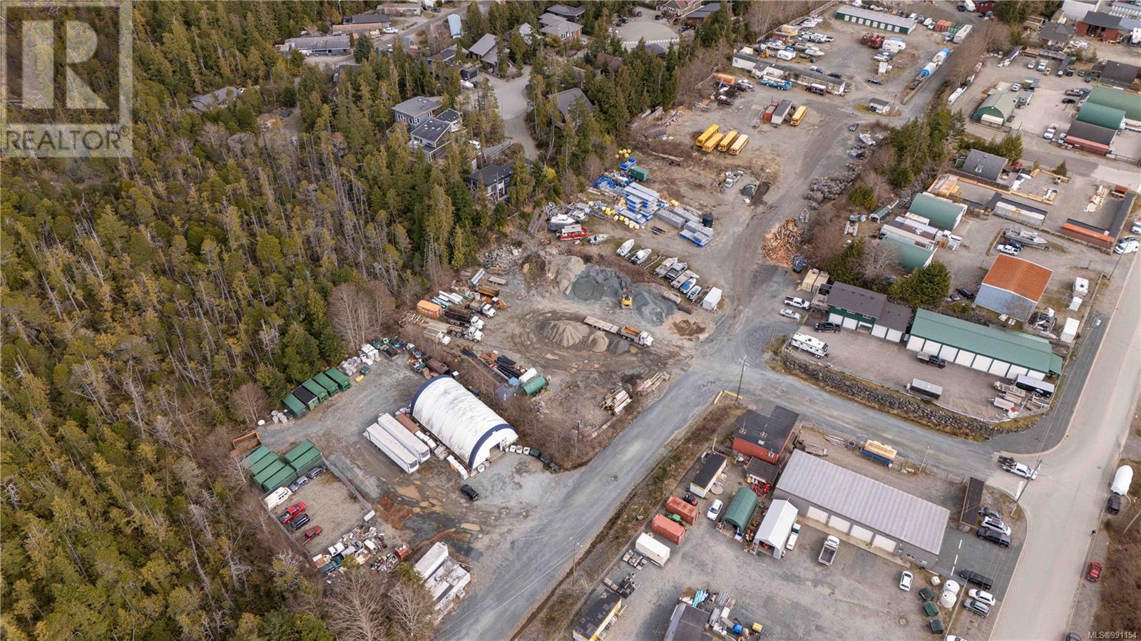 640 Warren Way, Tofino