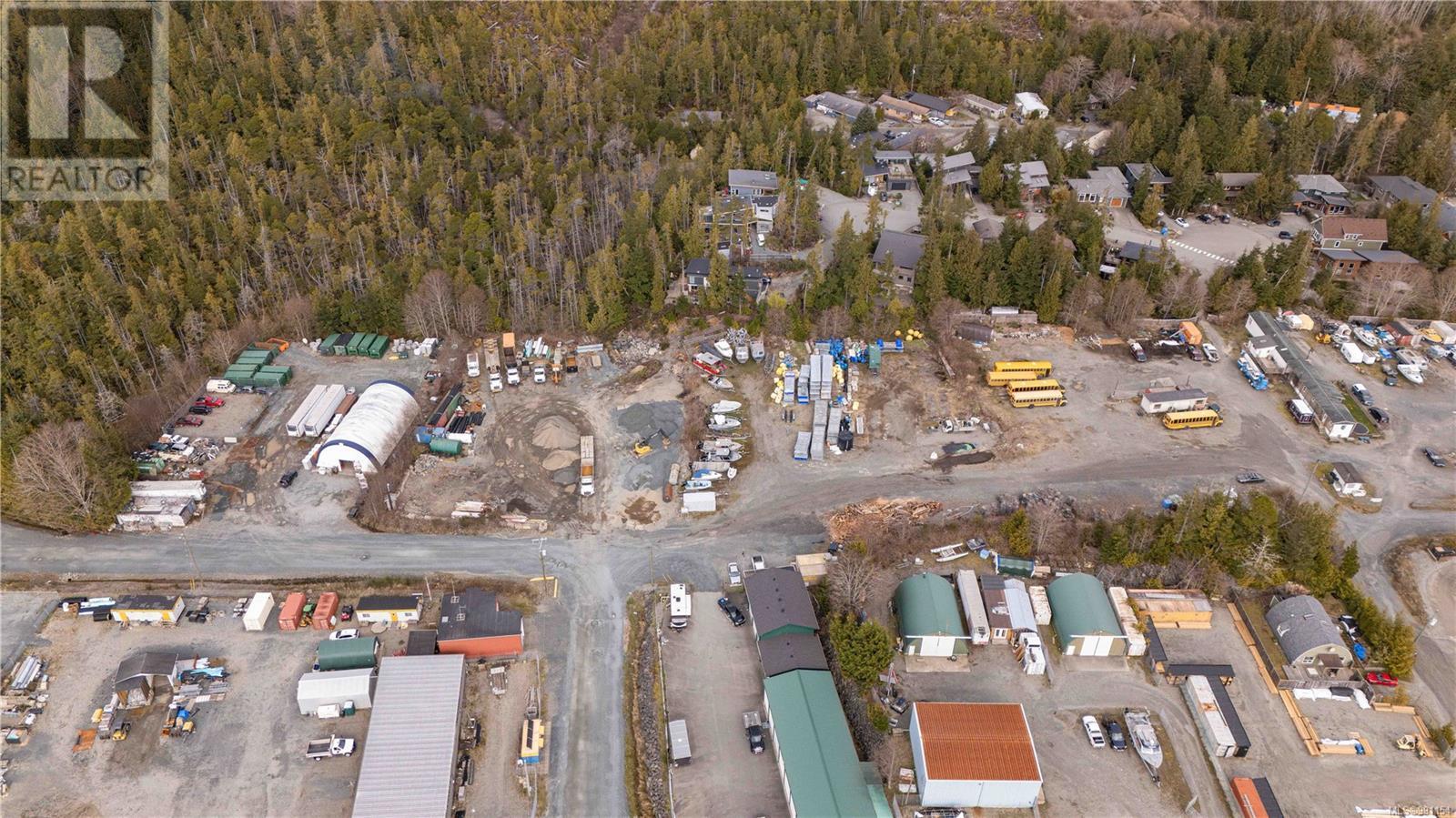 640 Warren Way, Tofino