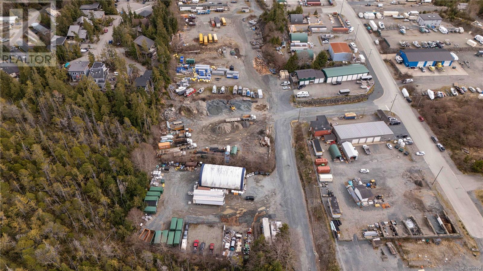 640 Warren Way, Tofino