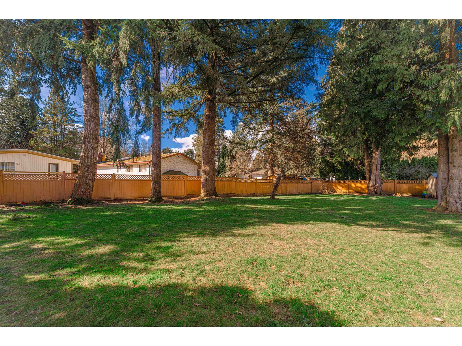 33450 HUGGINS AVENUE, Abbotsford real estate listing R2977320