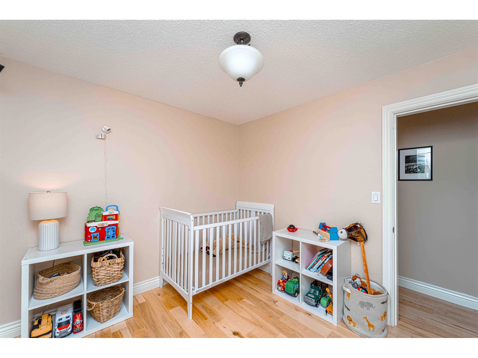 33450 HUGGINS AVENUE, Abbotsford real estate listing R2977320