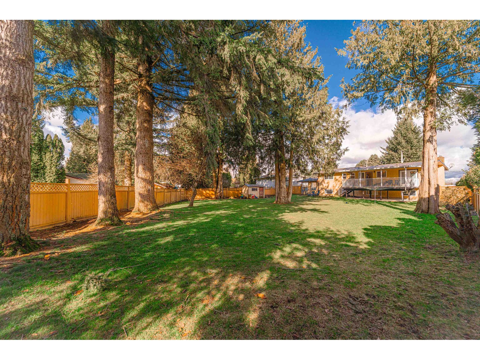 33450 HUGGINS AVENUE, Abbotsford real estate listing R2977320