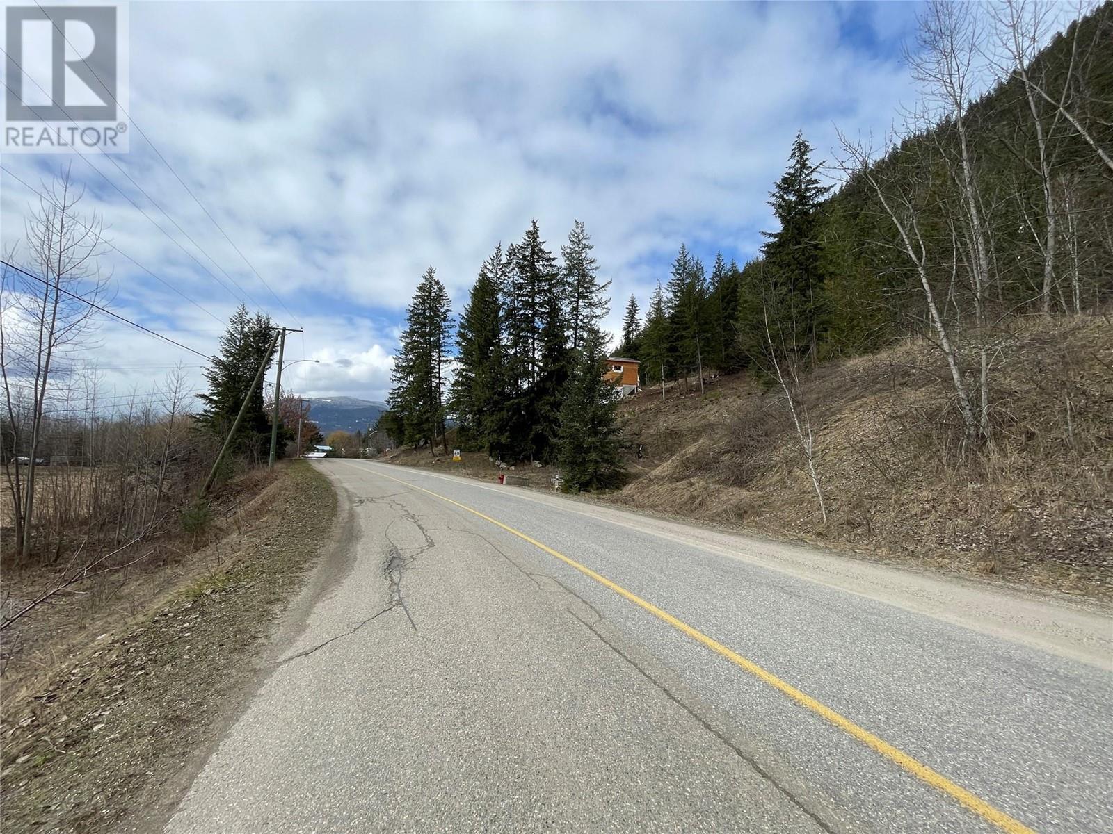 Photo 5 of 86 Old Town Road, Sicamous BC