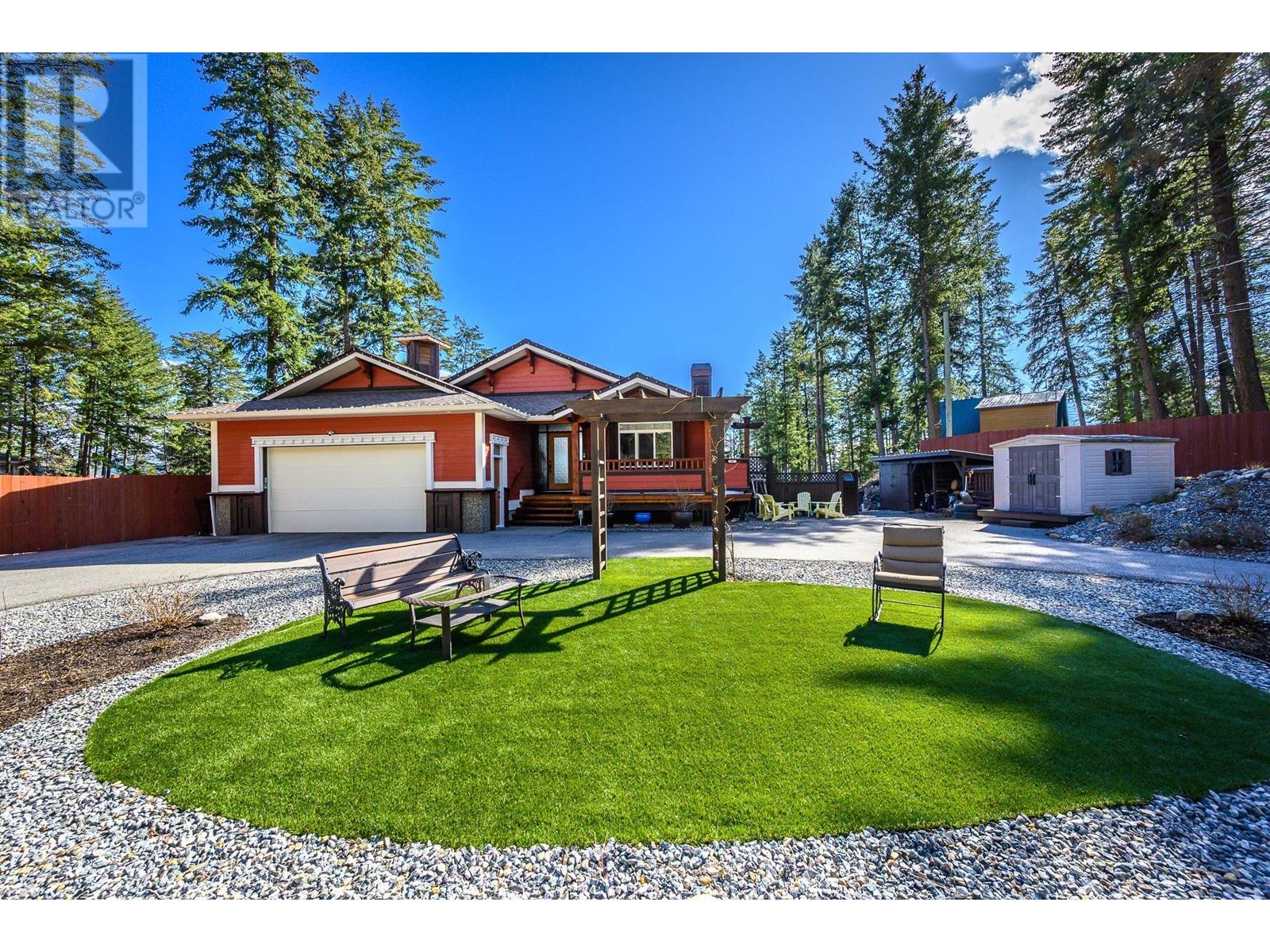  561 Moody Crescent, Vernon