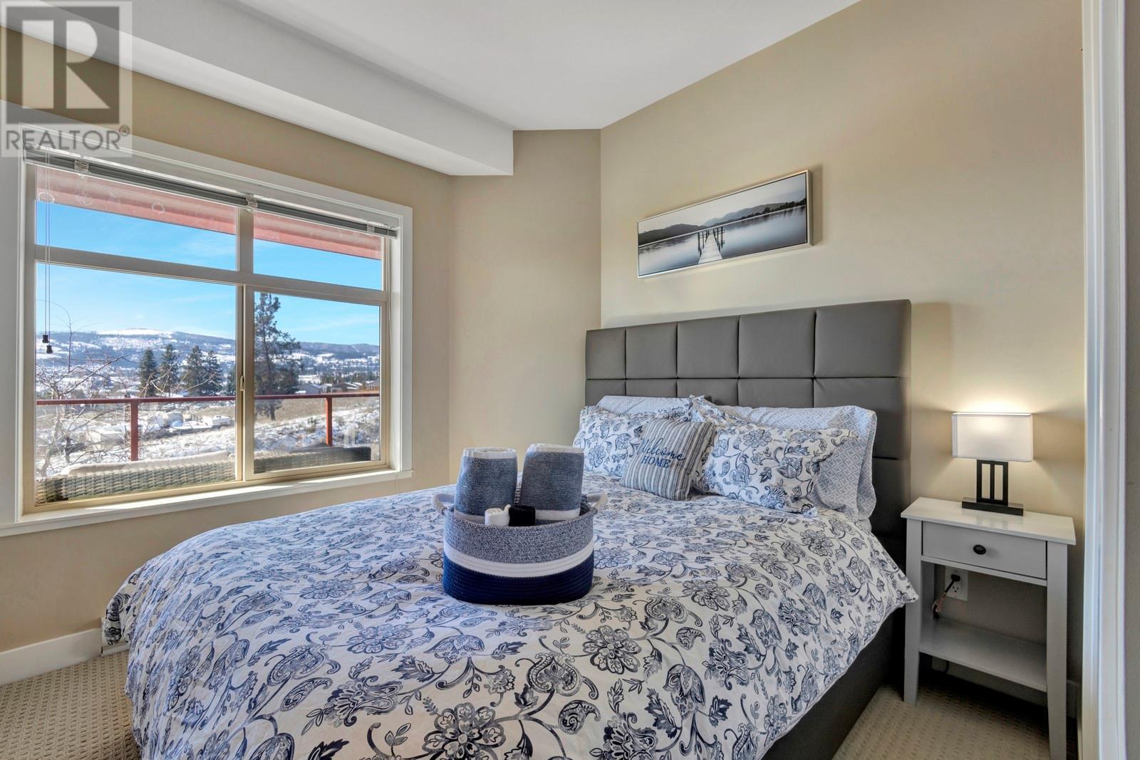310 3229 Skyview Lane, West Kelowna