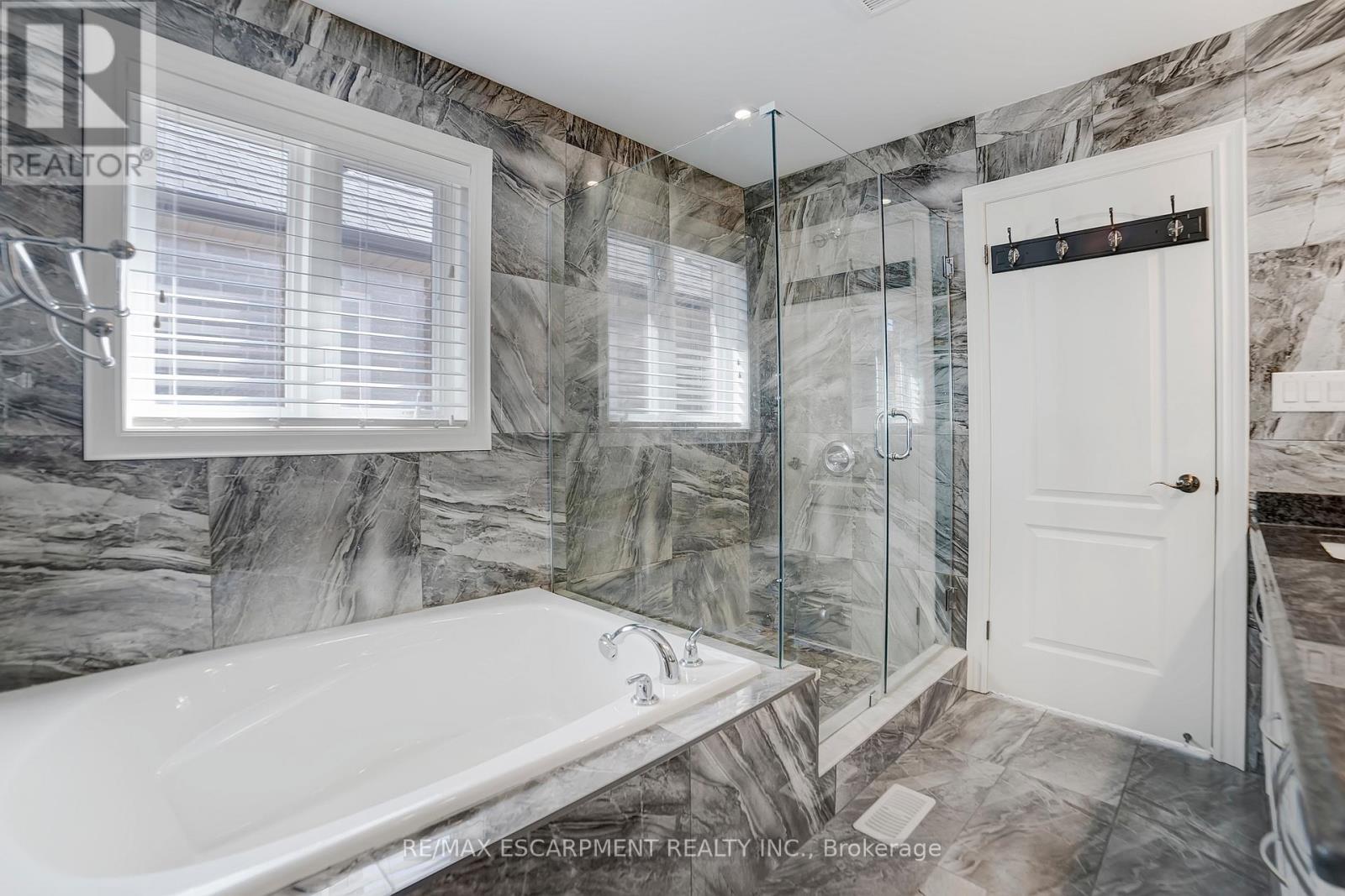 Photo 36 of 111 Vineberg Drive, Hamilton ON