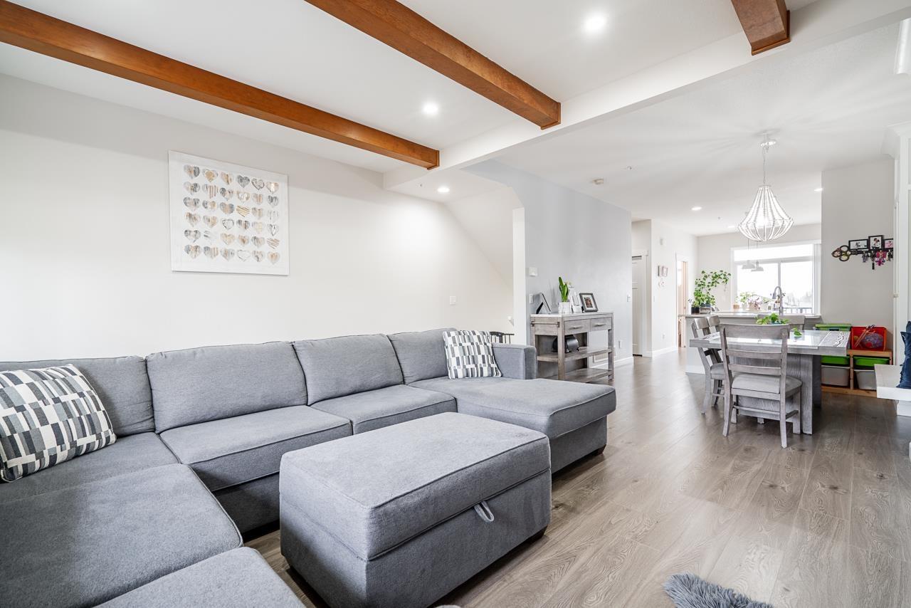 54 7157 210 STREET, Langley real estate listing R2978703