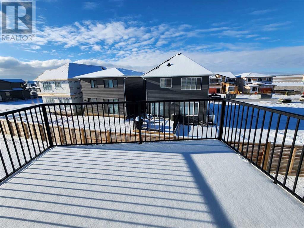 Single Family House for Sale in  Lucas Place NW Livingston Calgary 