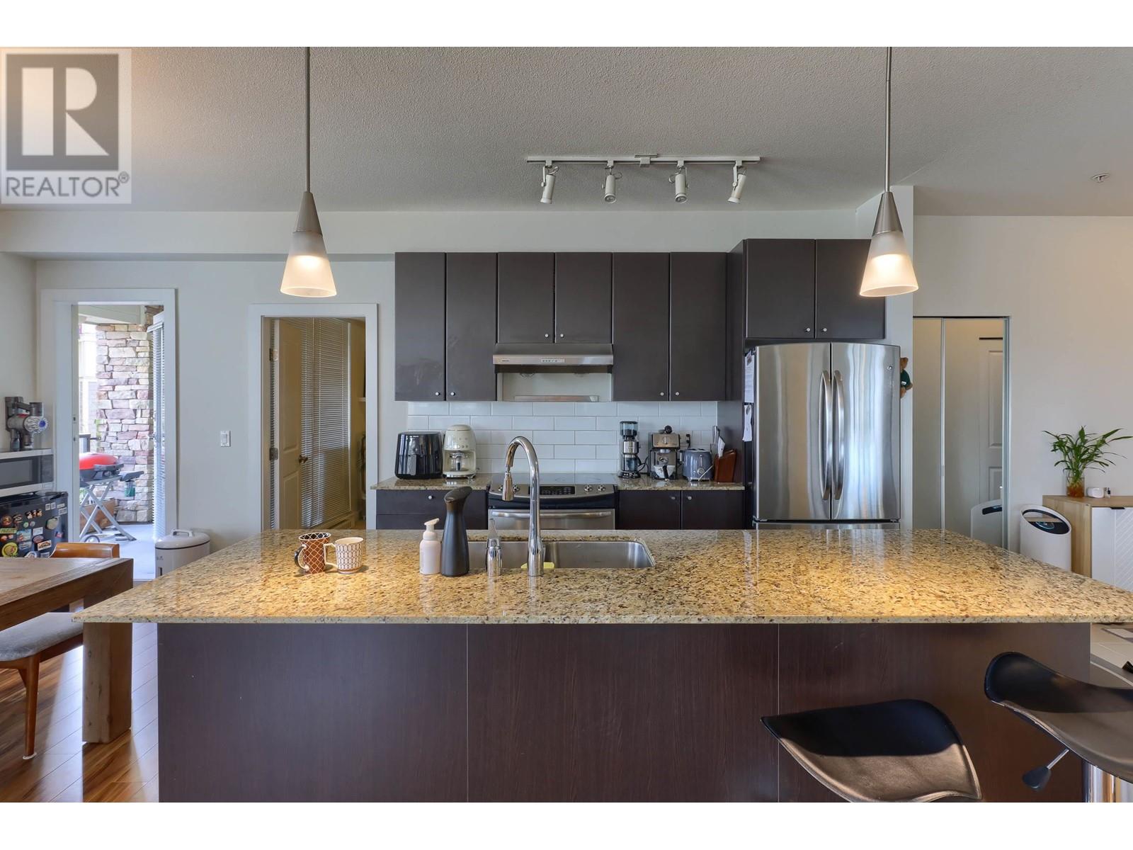 Photo 4 of 201 250 Francis Way, New Westminster BC
