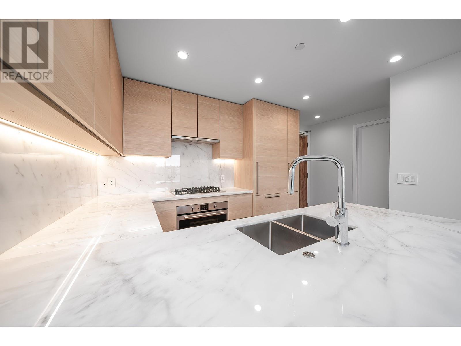 2108 308 MORRISSEY ROAD, Port Moody real estate listing R2979622