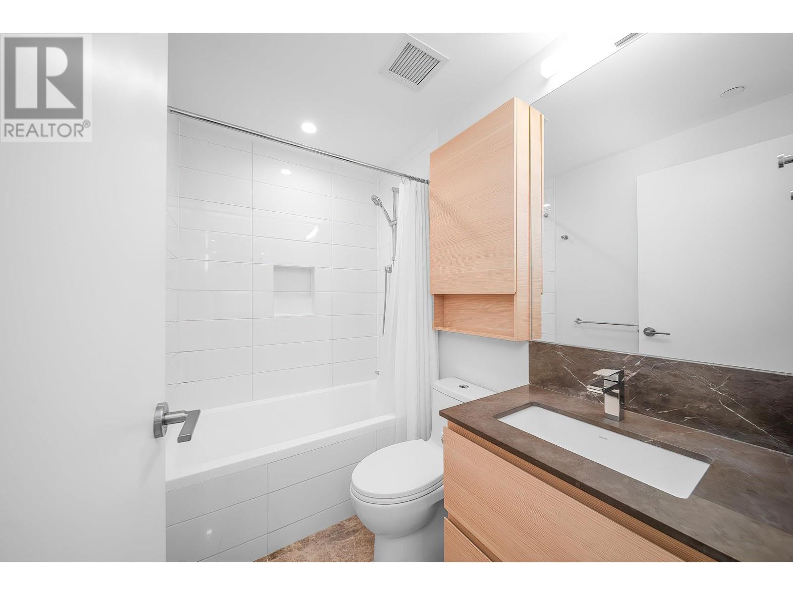 2108 308 MORRISSEY ROAD, Port Moody real estate listing R2979622