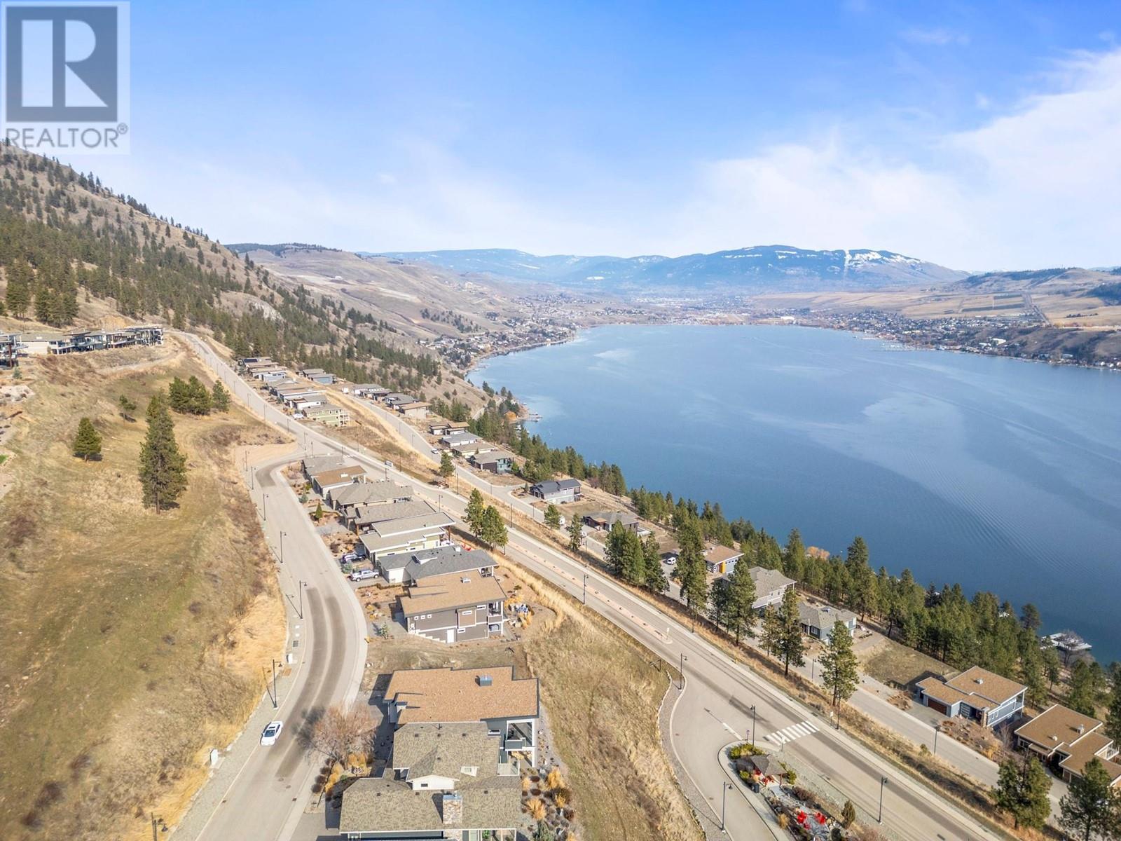 8836 Hampshire Crescent, Vernon