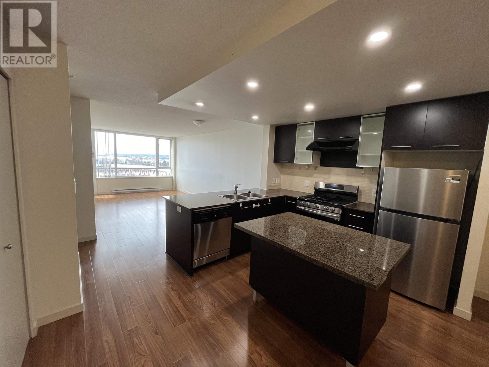 Photo 4 of 1209 3111 Corvette Way, Richmond BC