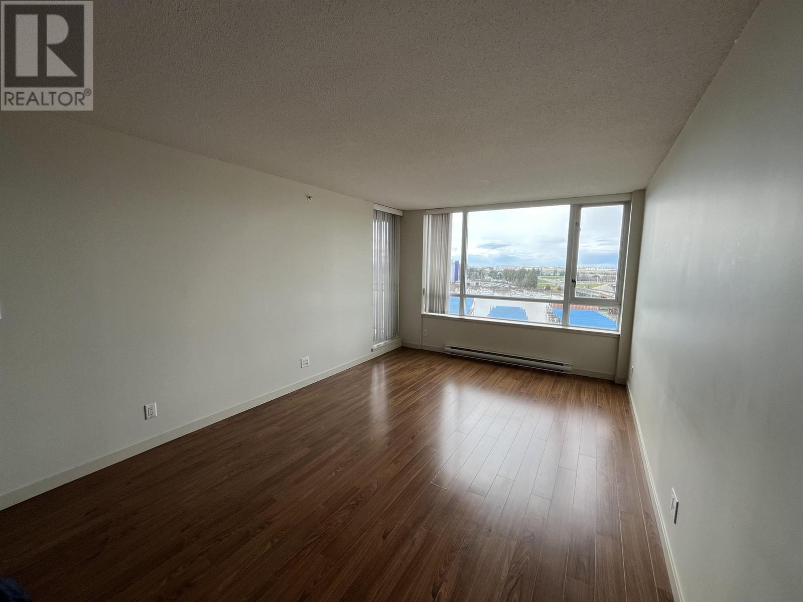 Photo 5 of 1209 3111 Corvette Way, Richmond BC