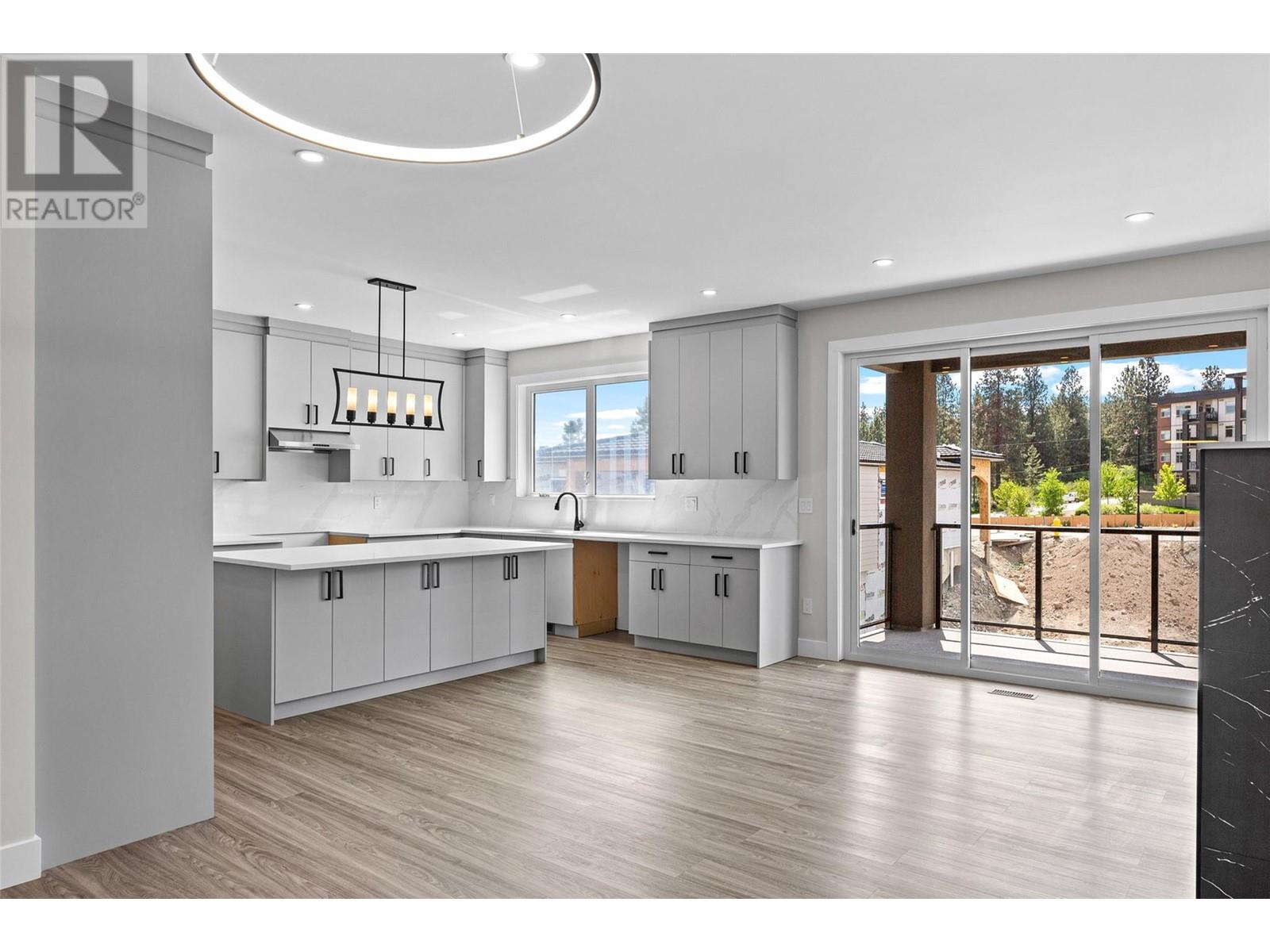  1795 Viewpoint Drive, Kelowna