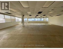 200 - 136 Bayfield Street, Barrie, ON L4M3B3 Photo 8