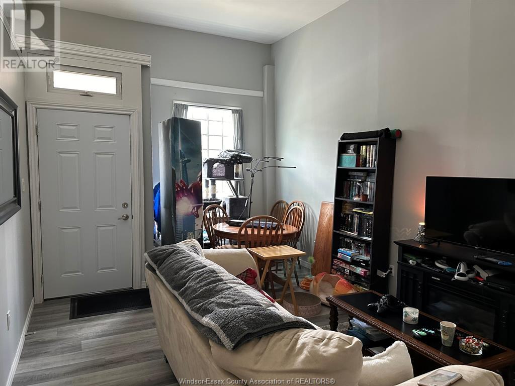 Photo 10 of 1195 97 Drouillard Road, Windsor ON