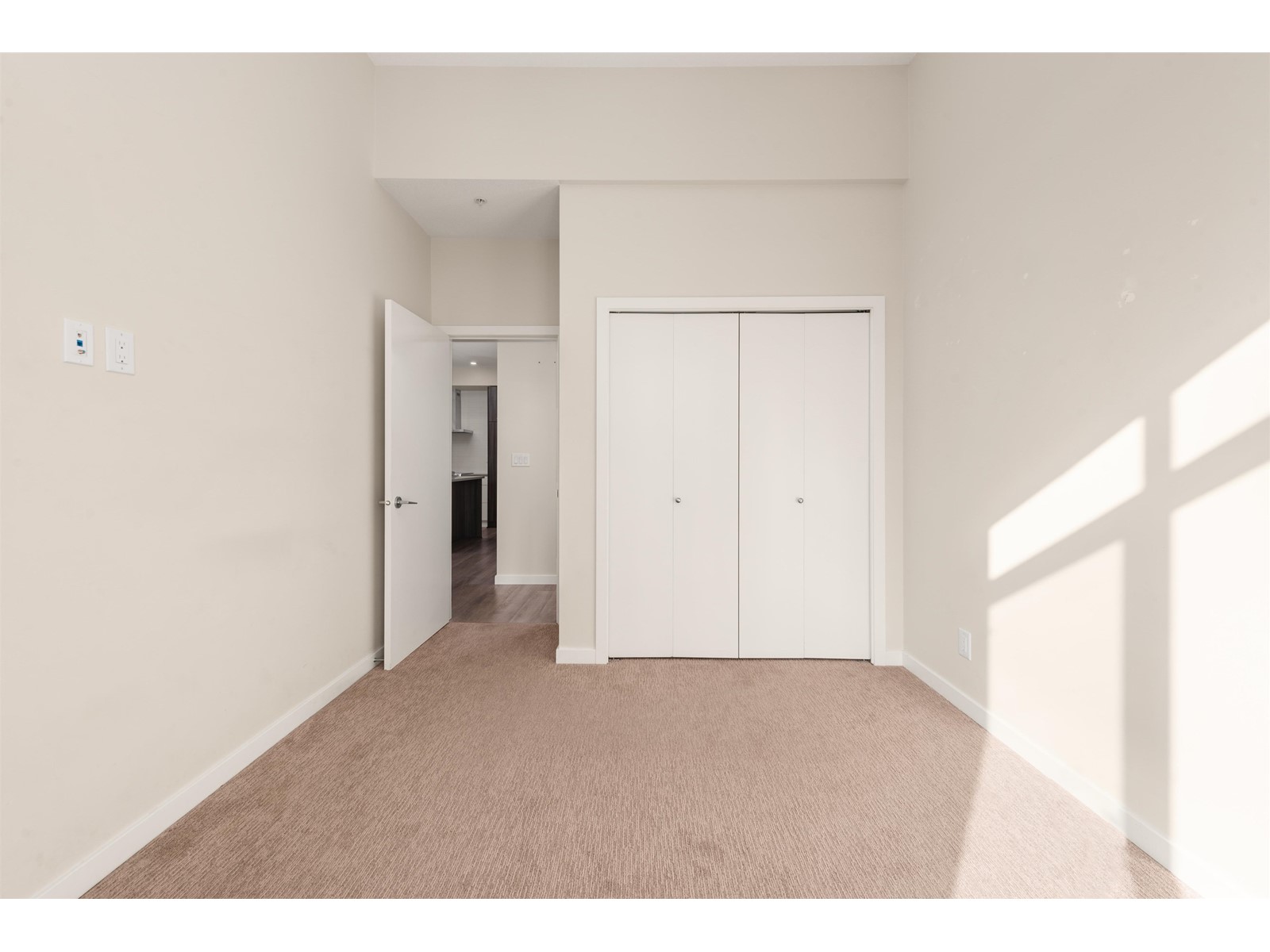 Photo 11 of B 407 20087 68 Avenue, Langley BC