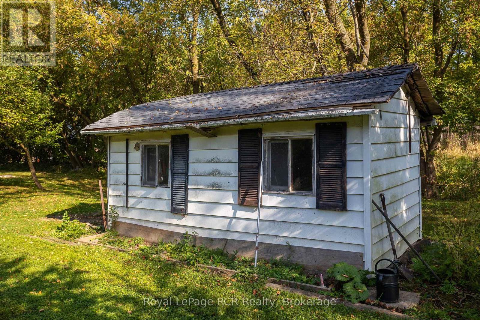 Photo 37 of 30 Victoria Street W, Southgate ON