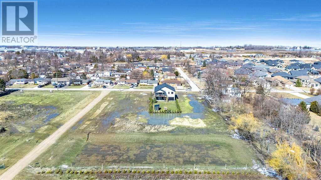 Photo 13 of 1651 Road 2 East, Kingsville ON