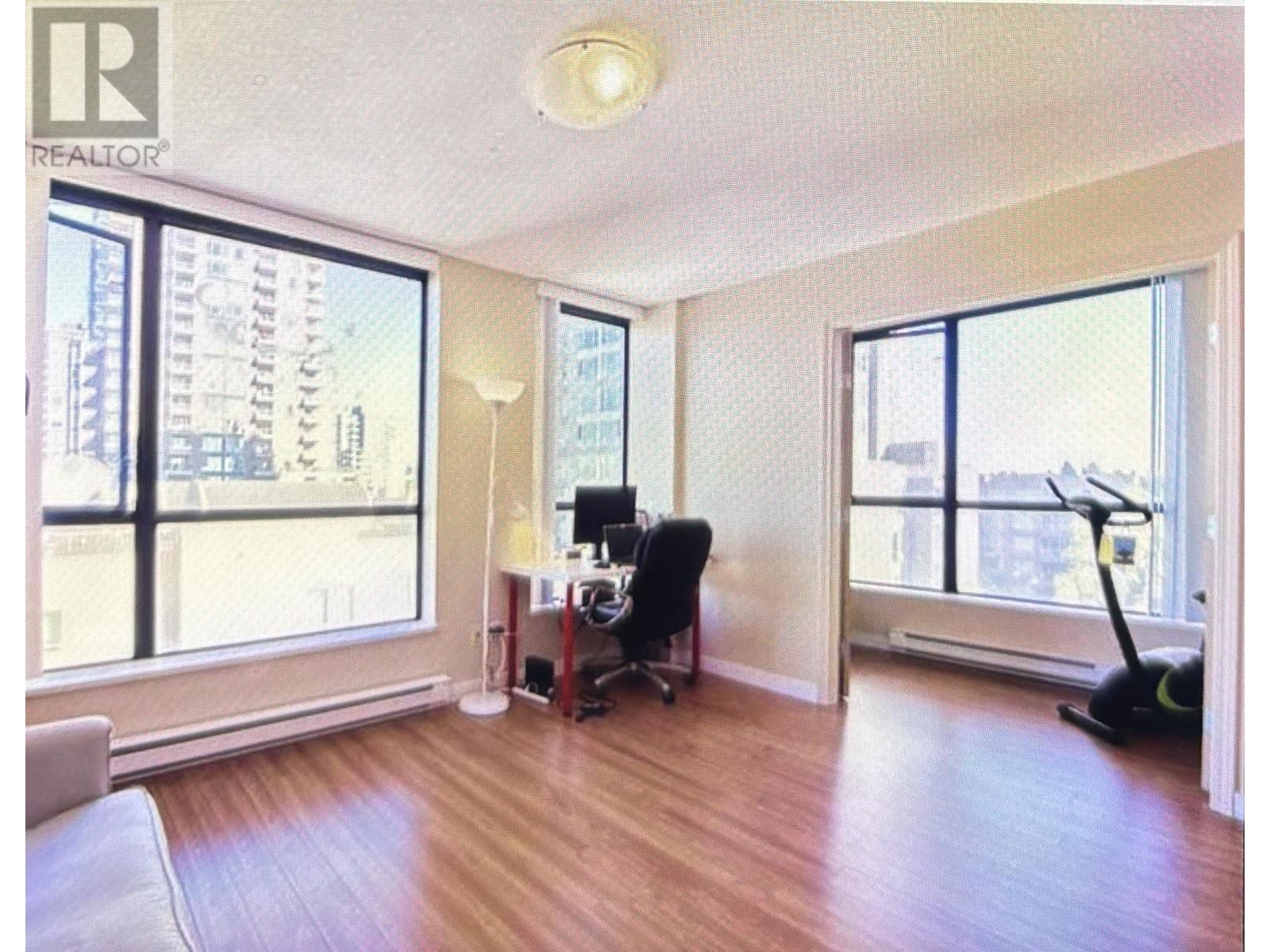 506 3438 VANNESS AVENUE, Vancouver
