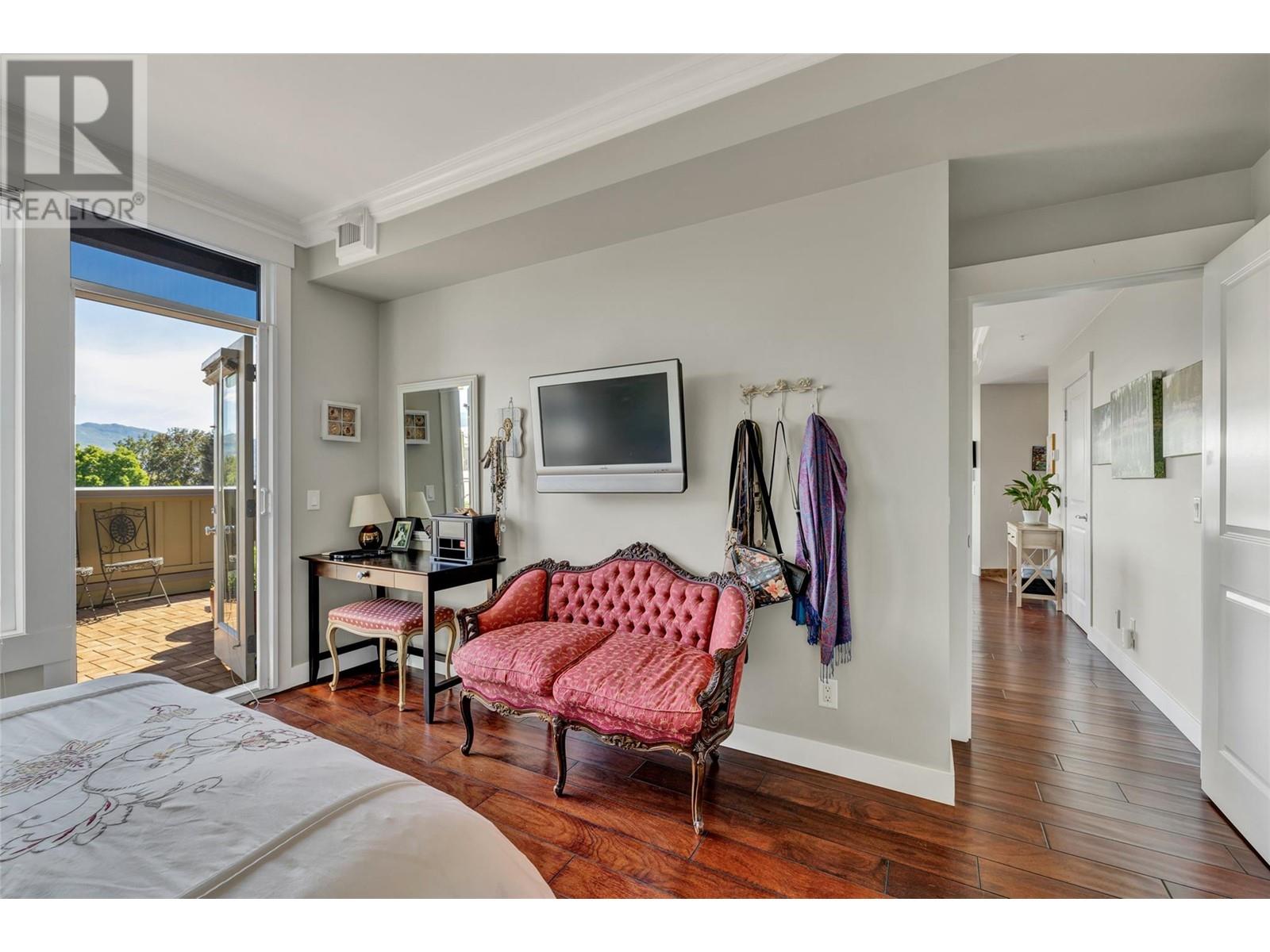 305 2901 Abbott Street, Kelowna