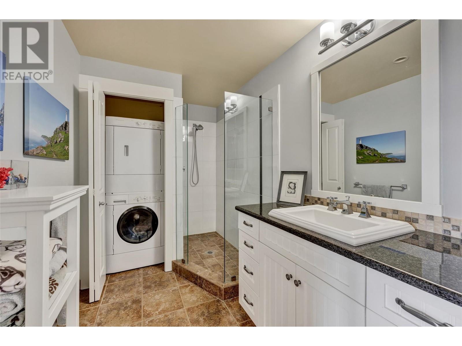 305 2901 Abbott Street, Kelowna
