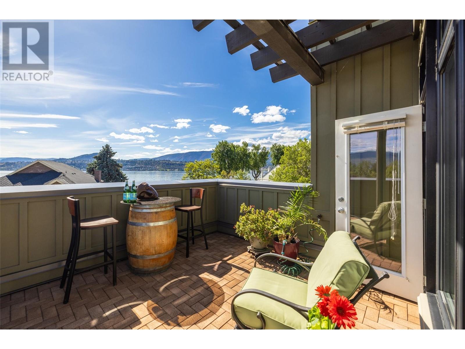 305 2901 Abbott Street, Kelowna