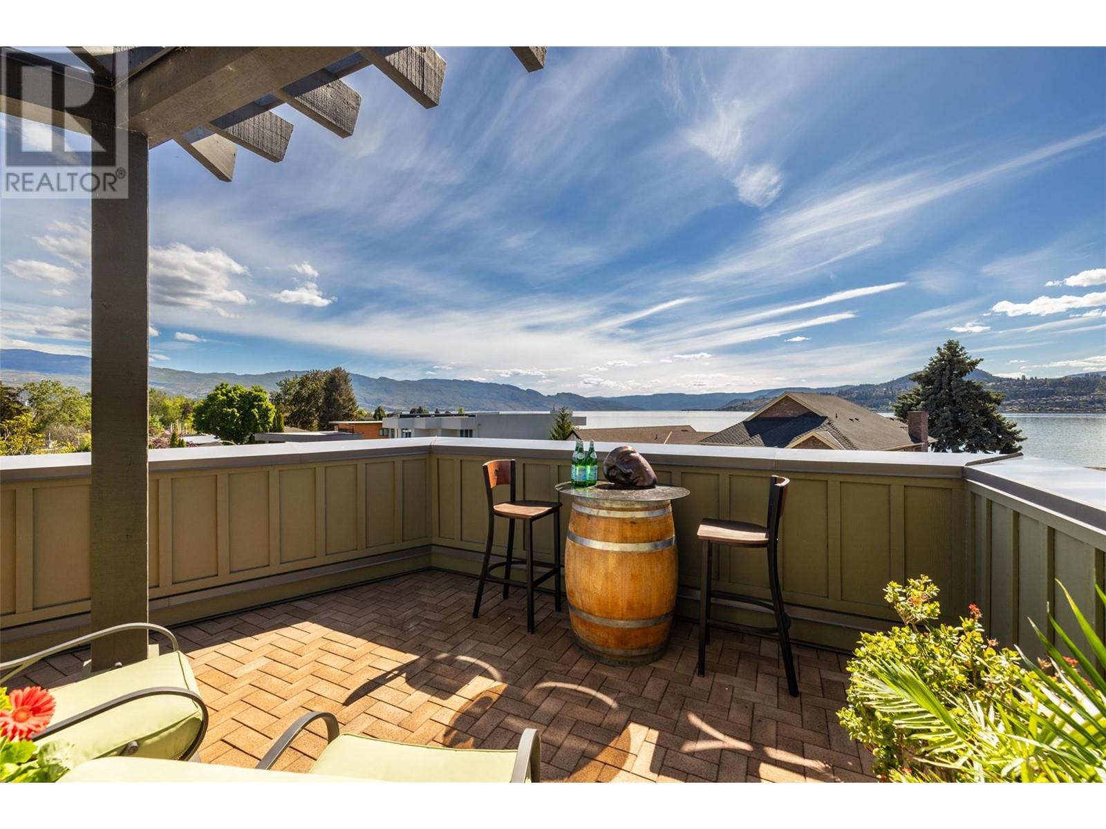 305 2901 Abbott Street, Kelowna