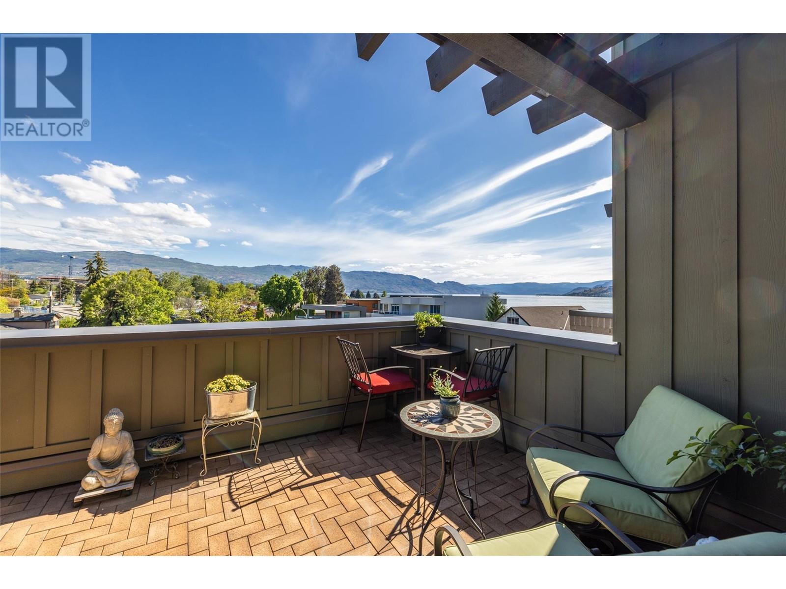 305 2901 Abbott Street, Kelowna