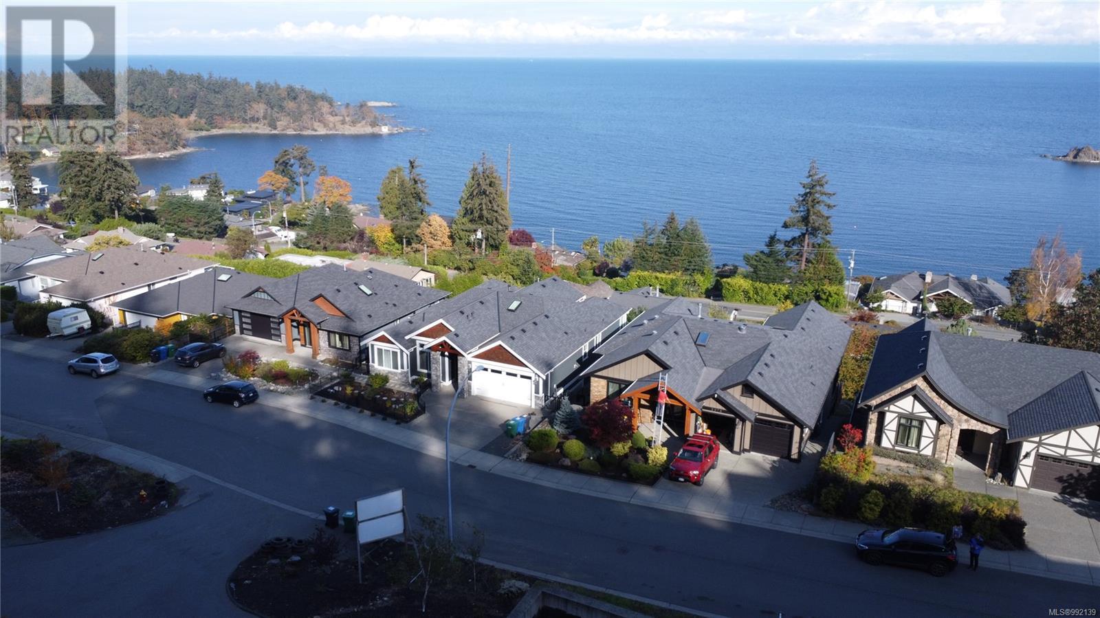 3881 Gulfview Dr, Nanaimo real estate listing 992139
